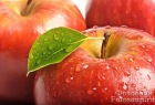 Заказать фотообои Крупные красные яблоки по выгодной цене в Москве